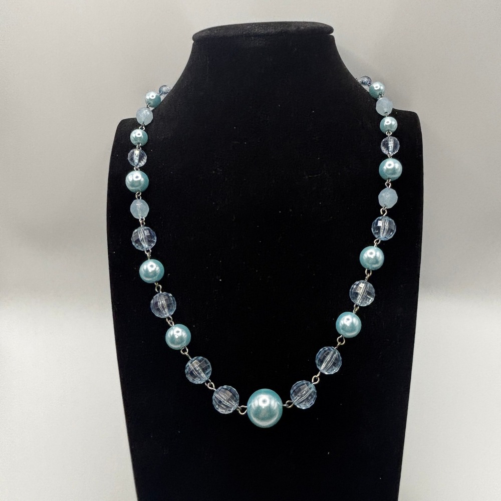 Candie's Light Blue Faux Pearl‎ and Faceted Bead Necklace 16 Inch Adjustable